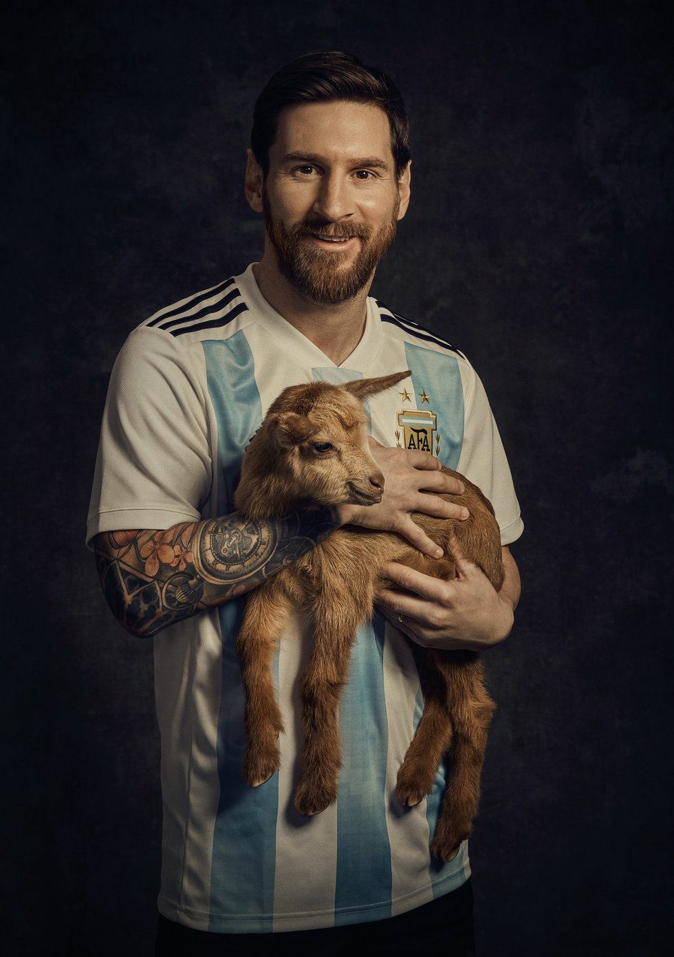 messi iphone cover images in HD