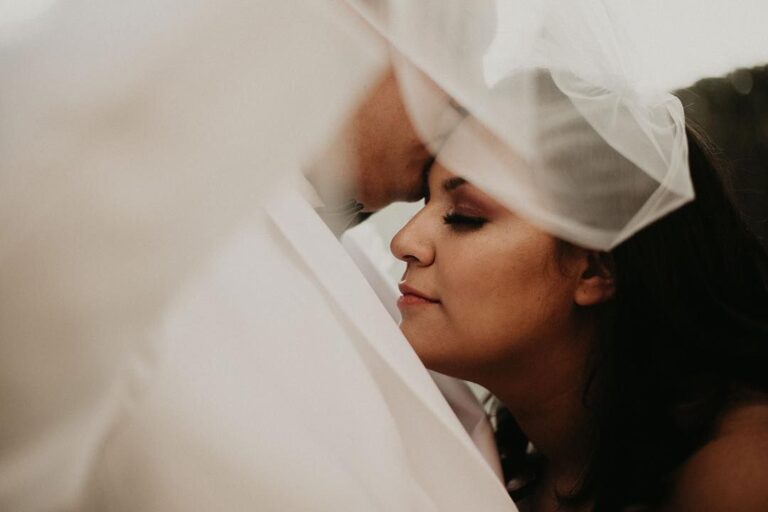 images of couple doing romance in bed